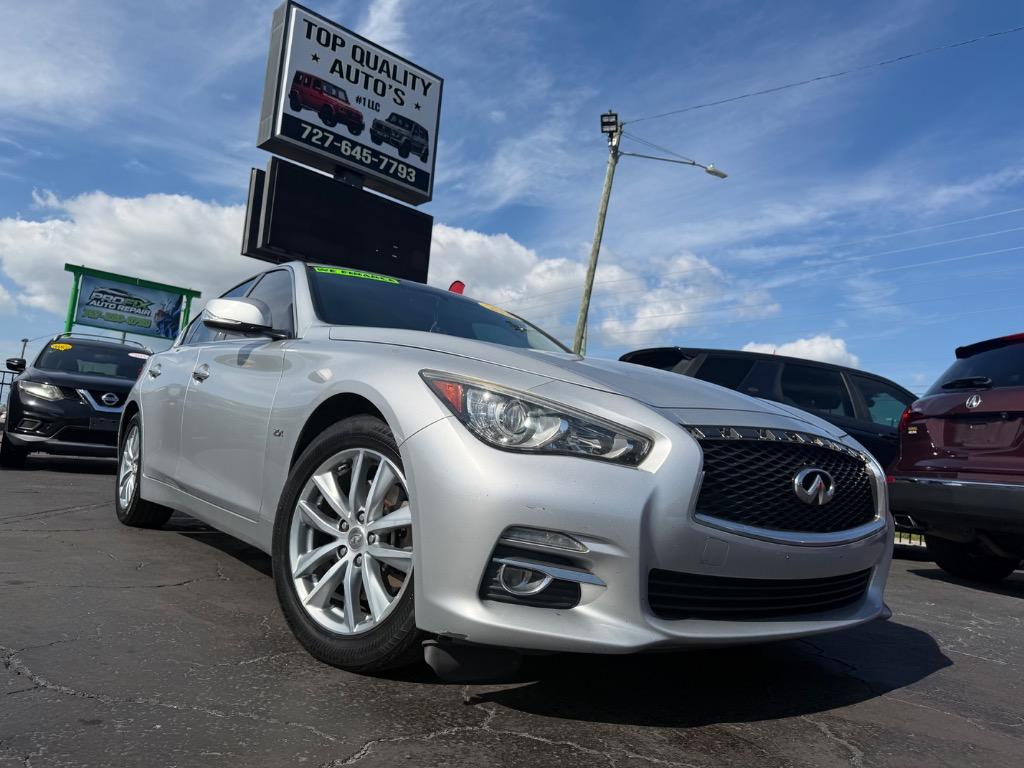 2016 INFINITI Q50