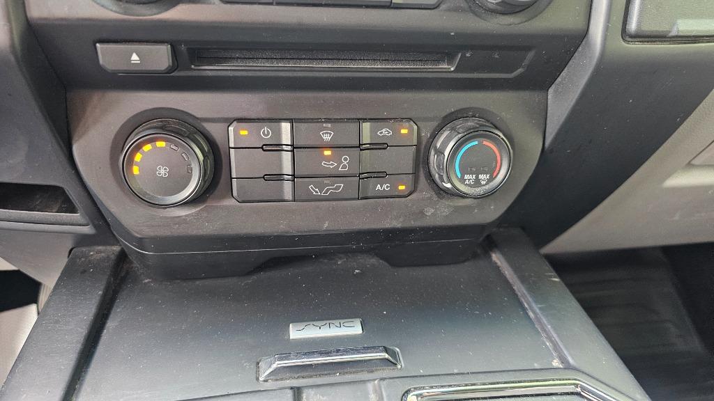 2015 Ford F150 XL photo
