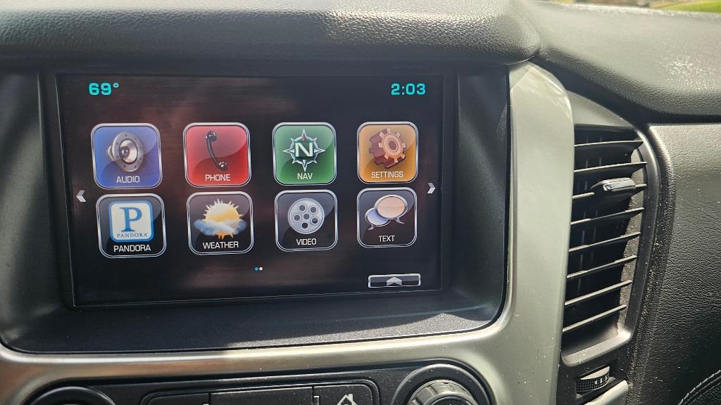 2015 Chevrolet Tahoe LT photo