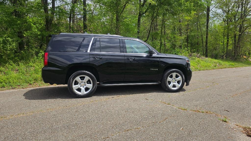 2015 Chevrolet Tahoe LT photo
