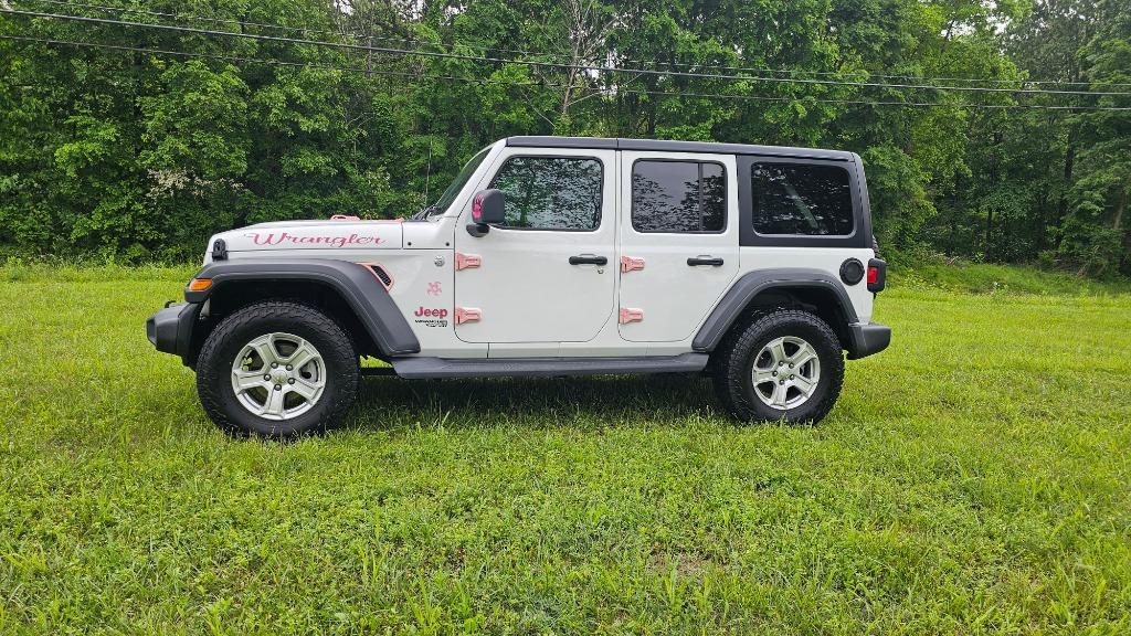 2018 Jeep All-New Wrangler Unlimited Sport photo