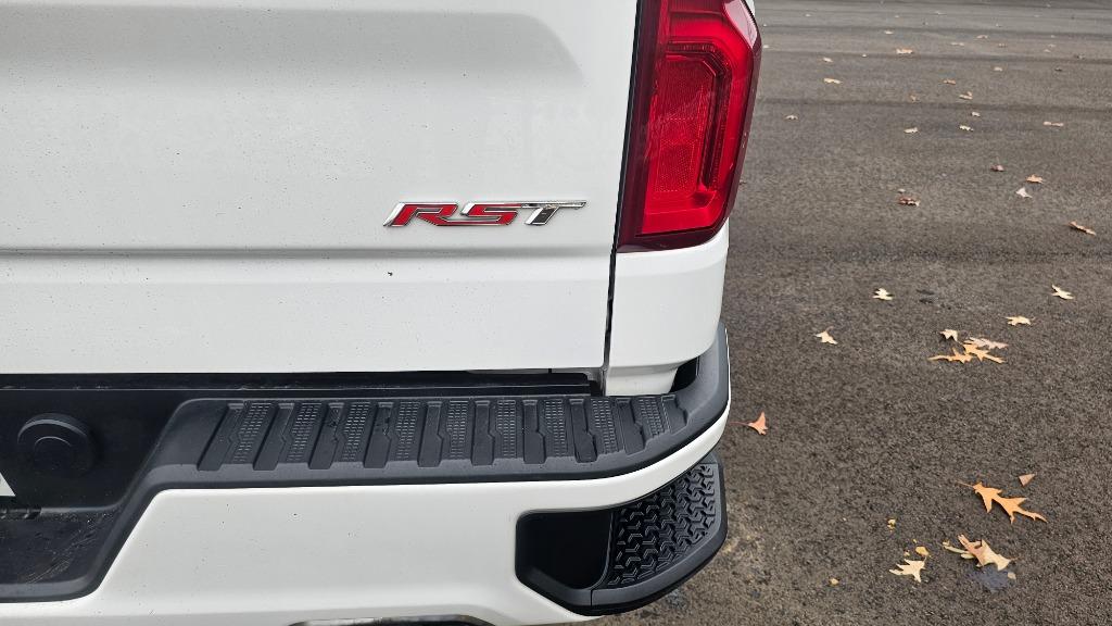 2020 Chevrolet Silverado - $19,900