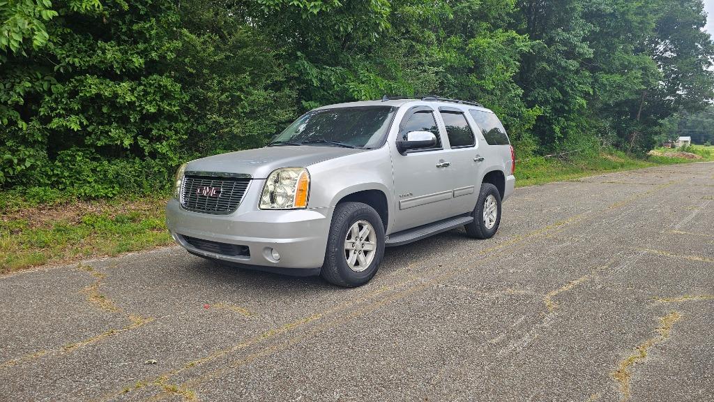 2012 GMC Yukon - $5,900