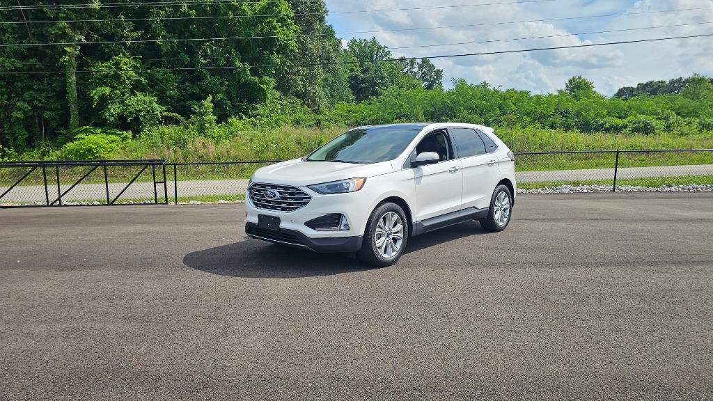 2022 Ford Edge - $15,900