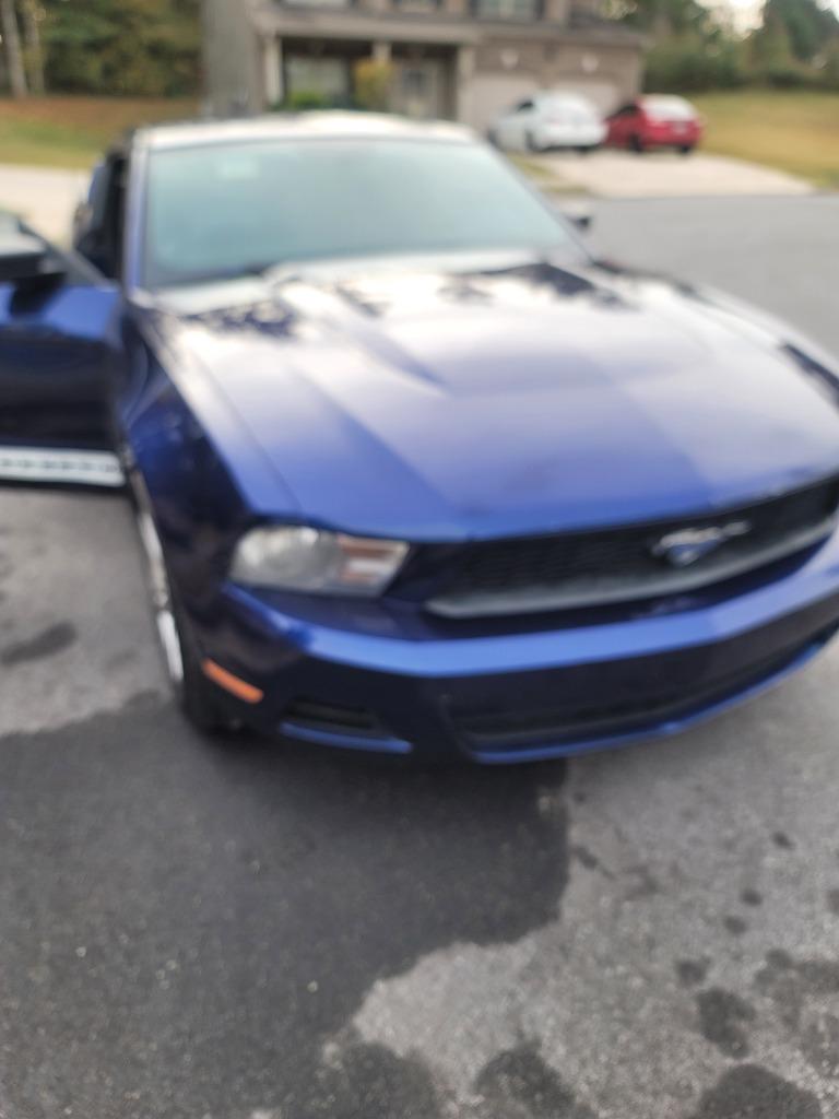 The 2011 Ford Mustang V6 Premium
