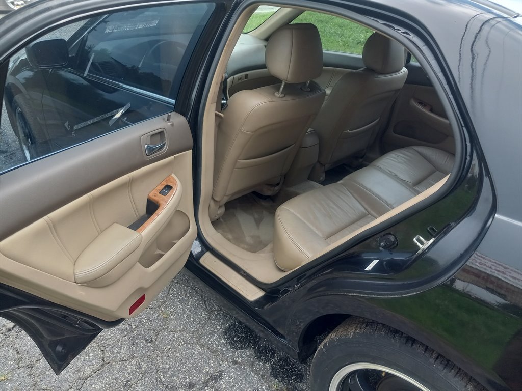 2005 Honda Accord EX photo