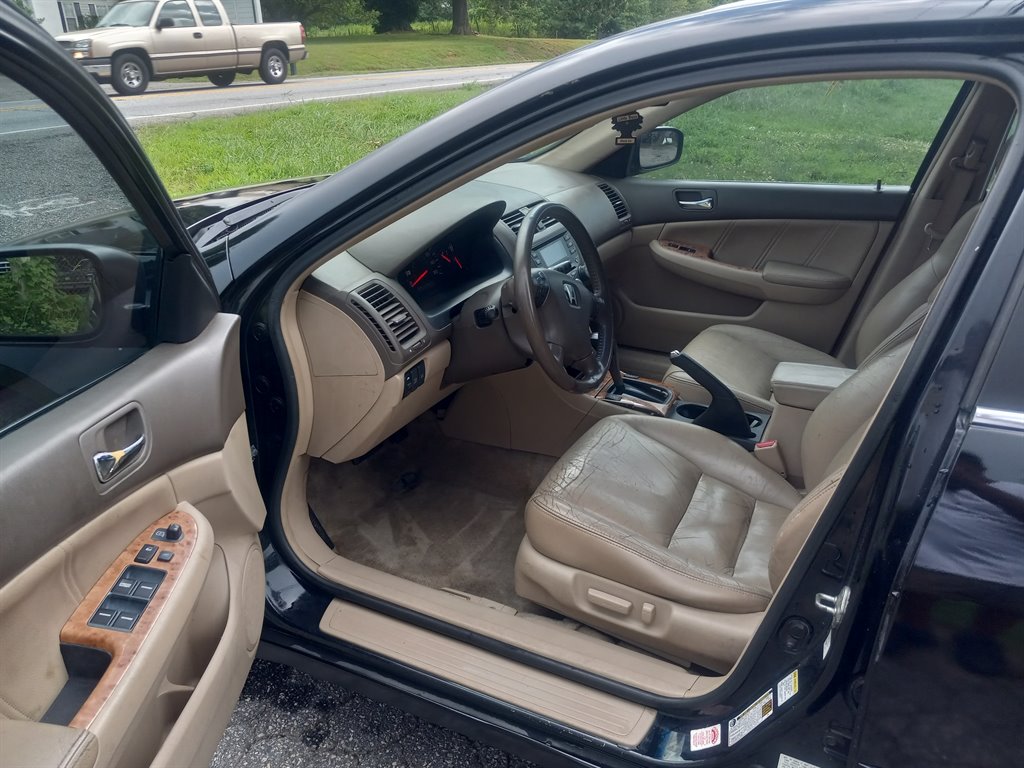 2005 Honda Accord EX photo