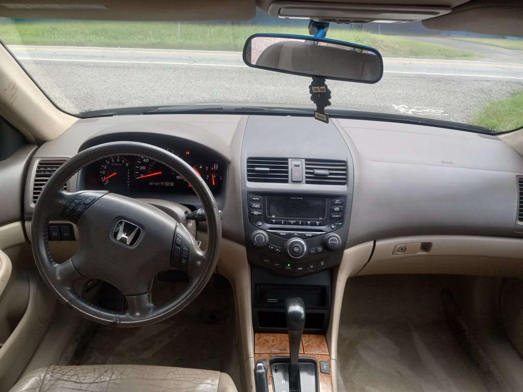 2005 Honda Accord EX photo