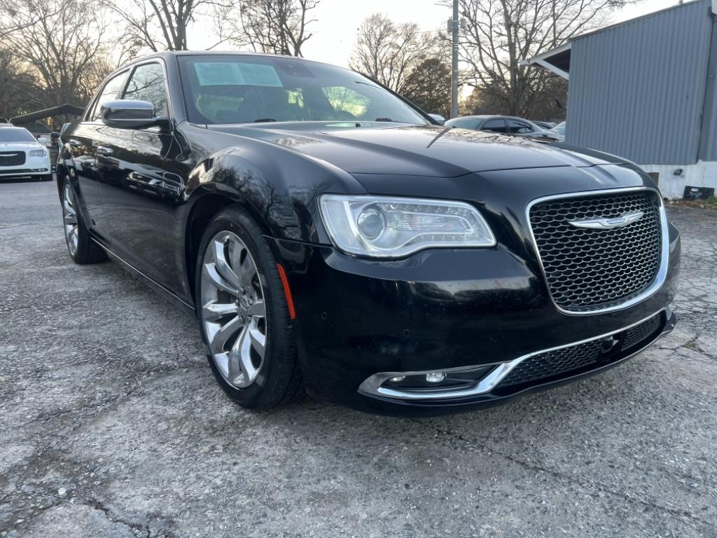 2018 Chrysler 300