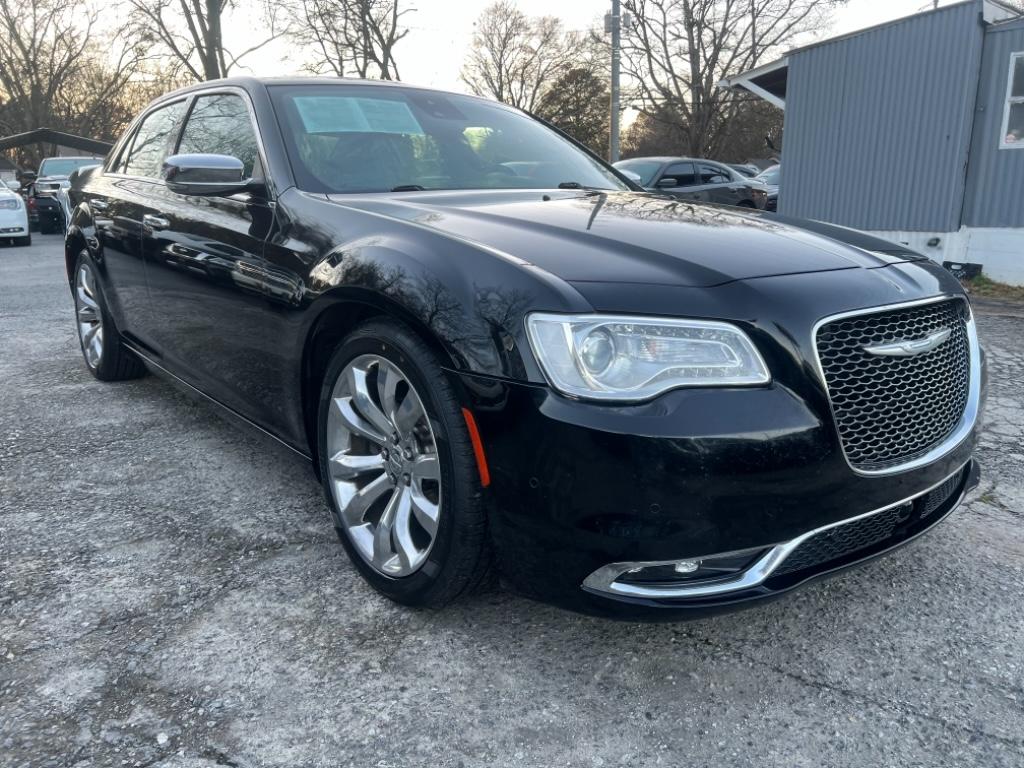 2018 Chrysler 300