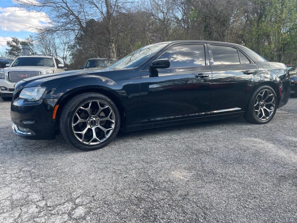 2016 Chrysler 300