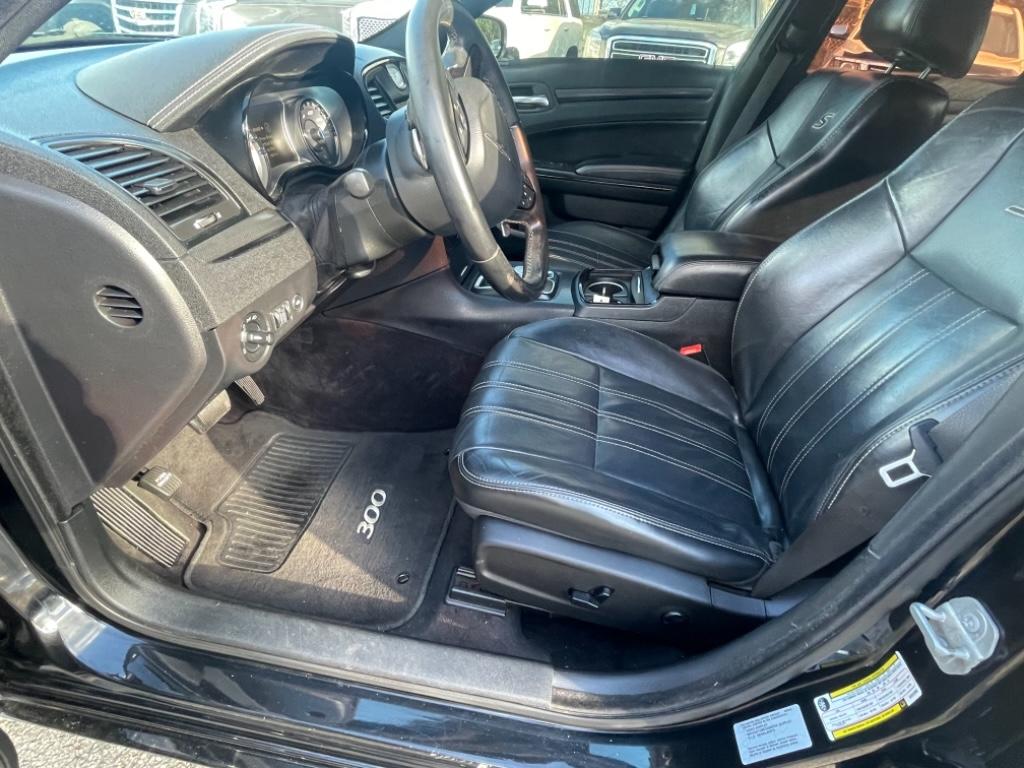 2016 Chrysler 300