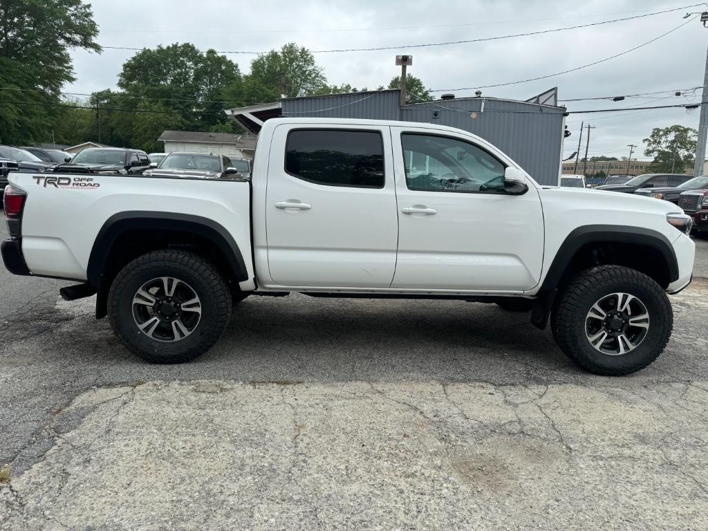 2019 Toyota Tacoma TRD Offroad photo