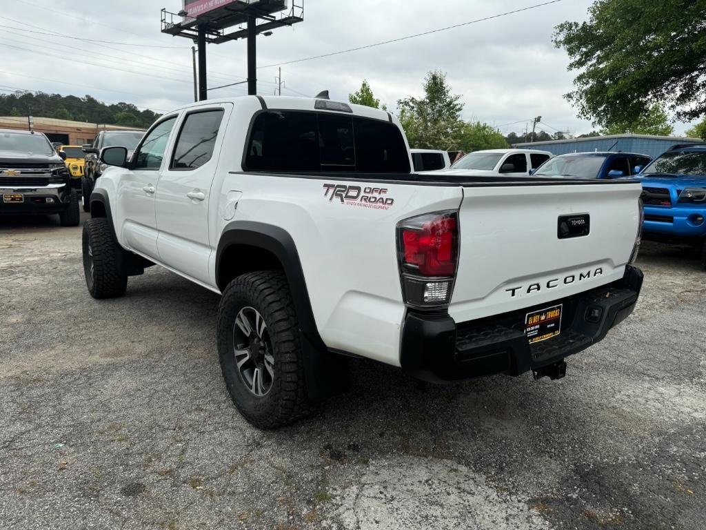 2019 Toyota Tacoma TRD Offroad photo