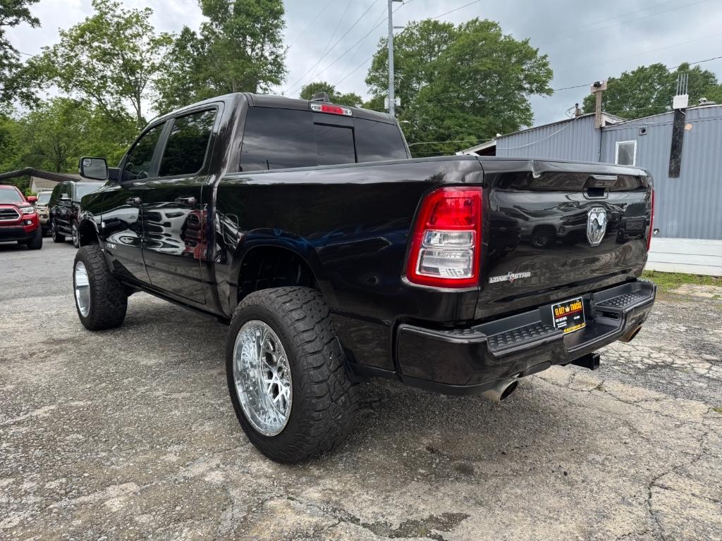 2019 RAM 1500 BIG Horn photo