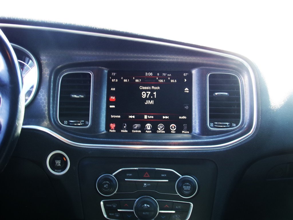 2016 Dodge Charger R/T photo