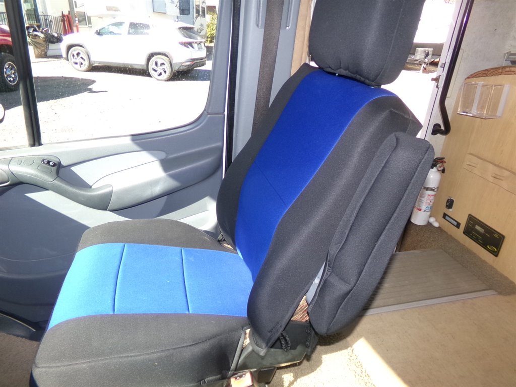 2006 Winnebago View WD523h  photo