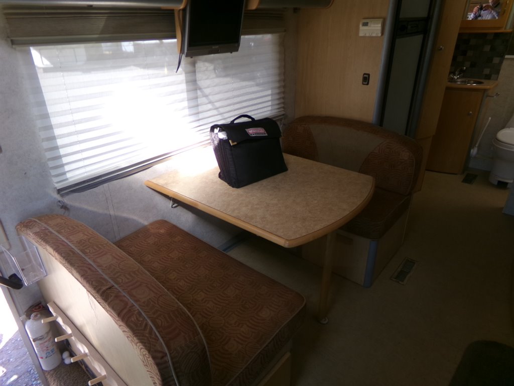 2006 Winnebago View WD523h  photo