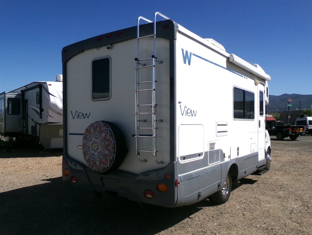 2006 Winnebago View WD523h  photo