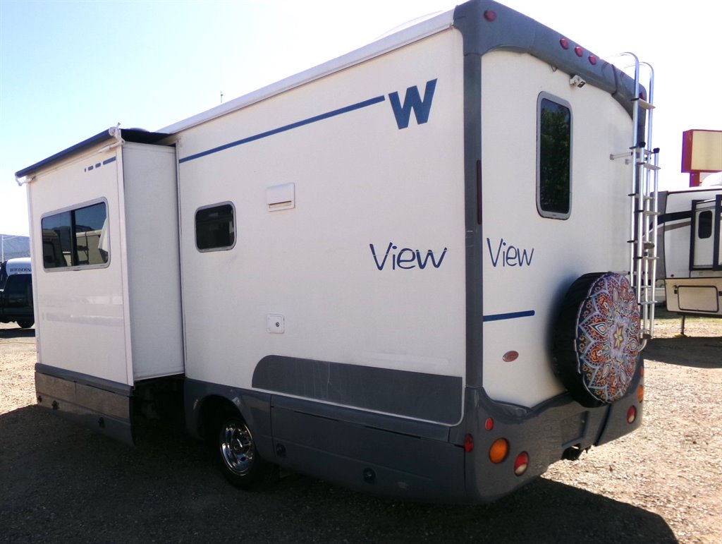 2006 Winnebago View WD523h  photo