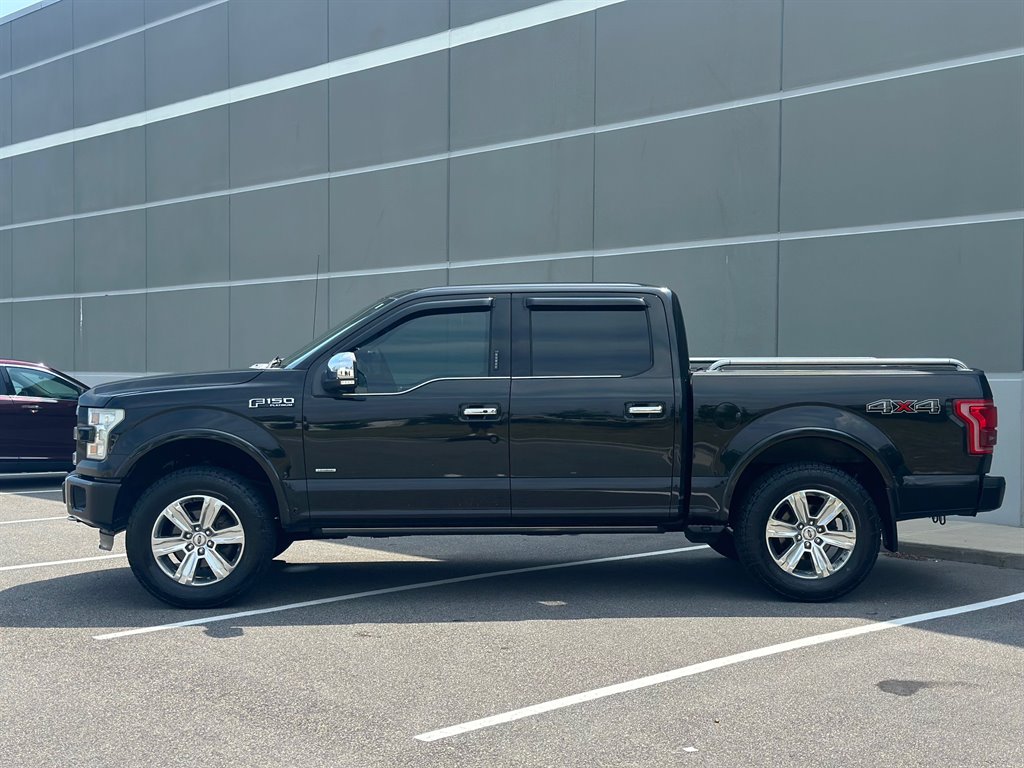 2015 Ford F150 Platinum photo