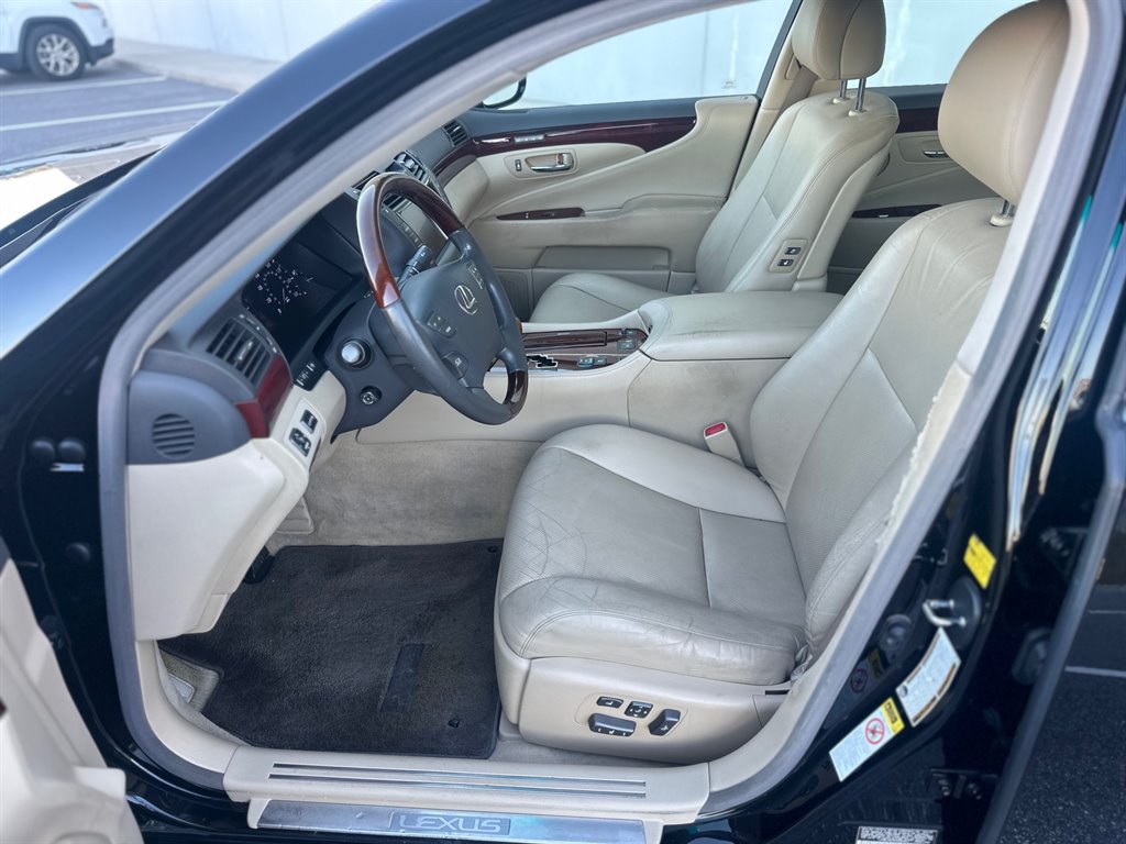 2009 Lexus LS 460 photo