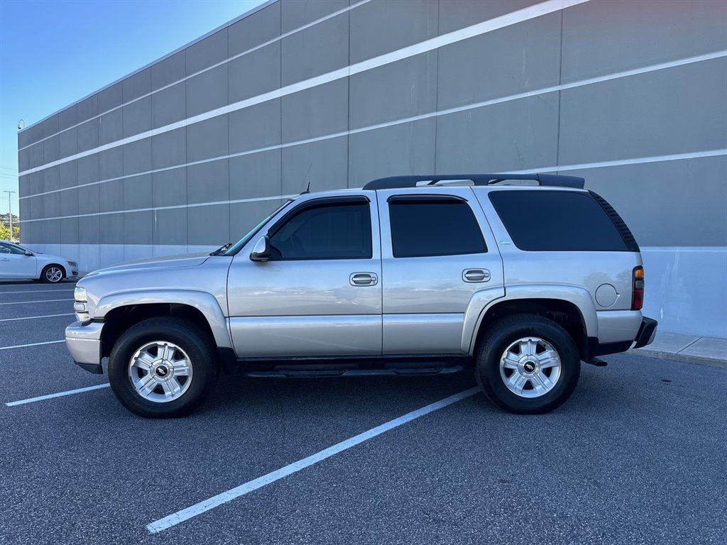 2005 Chevrolet Tahoe LS photo
