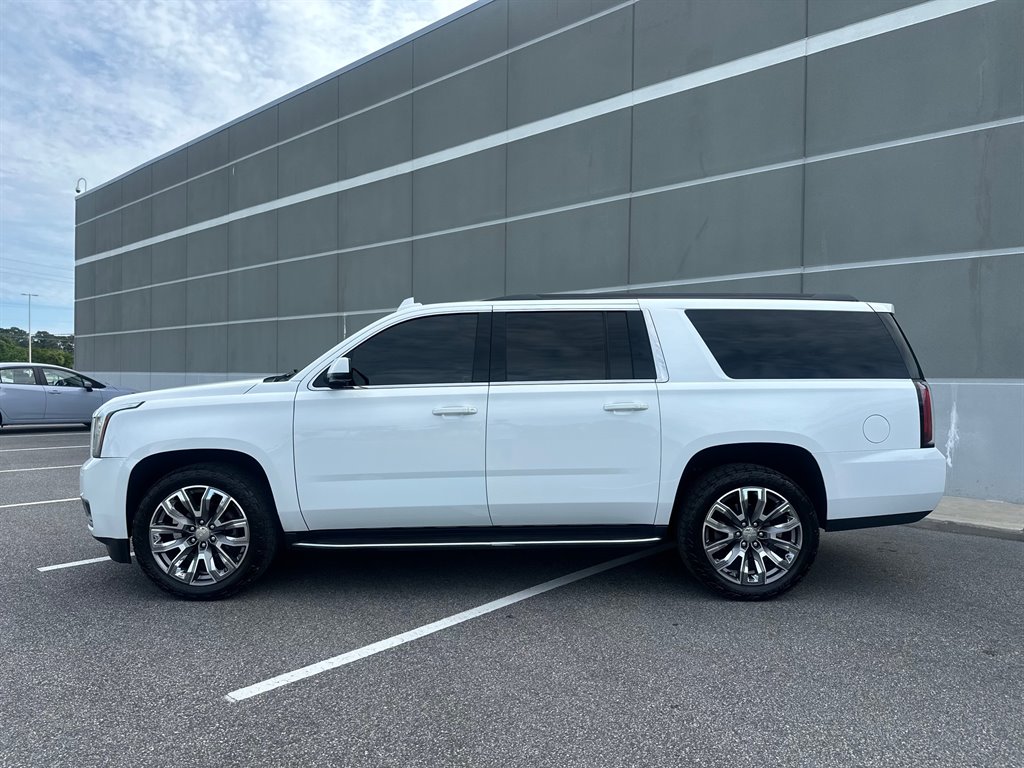 2019 GMC Yukon XL 1500 SLT photo