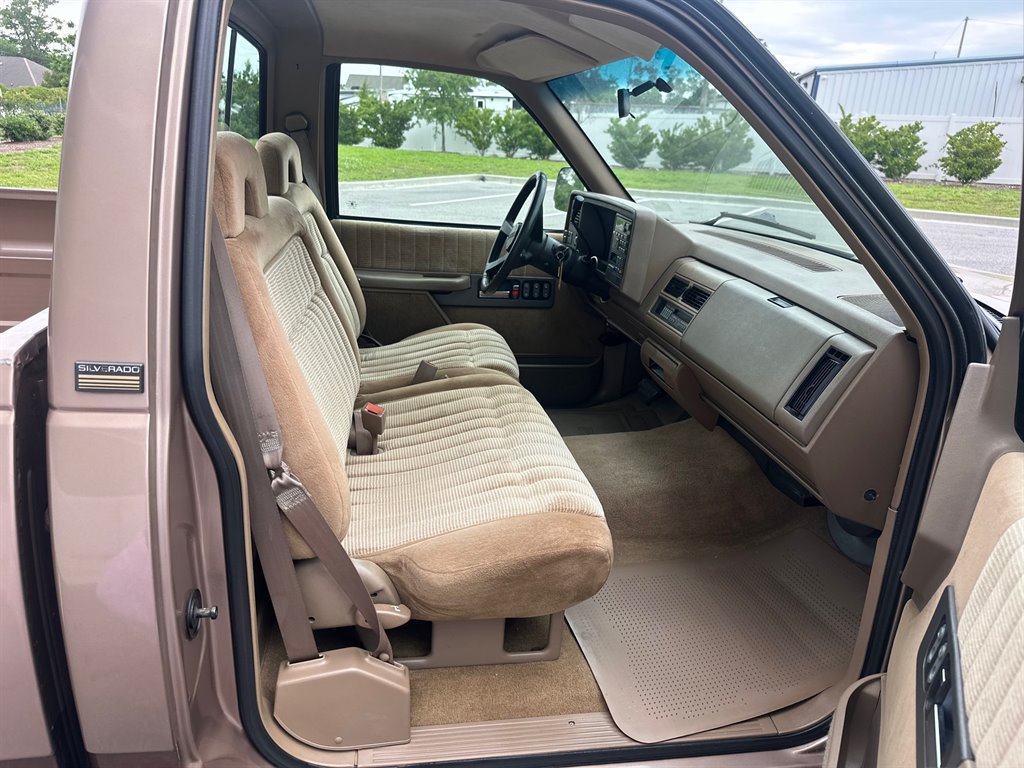 1994 Chevrolet RSX C2500 Cheyenne photo