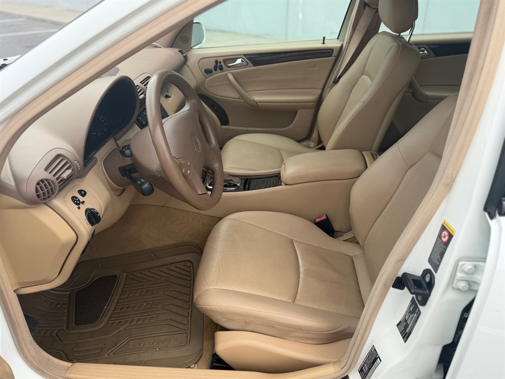 2002 Mercedes-Benz C-Class - $6,900