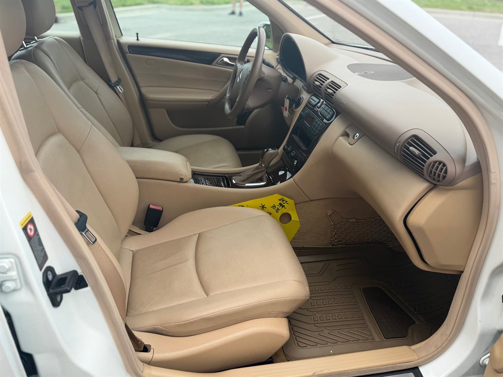 2002 Mercedes-Benz C-Class - $6,900