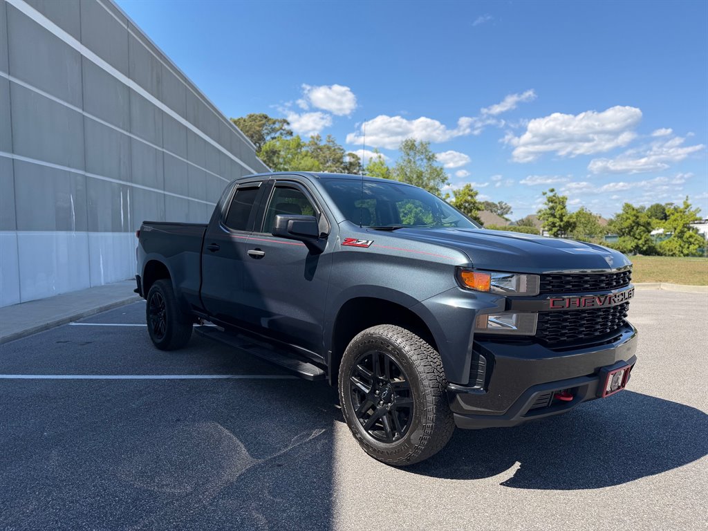 2019 Chevrolet Silverado - $29,900