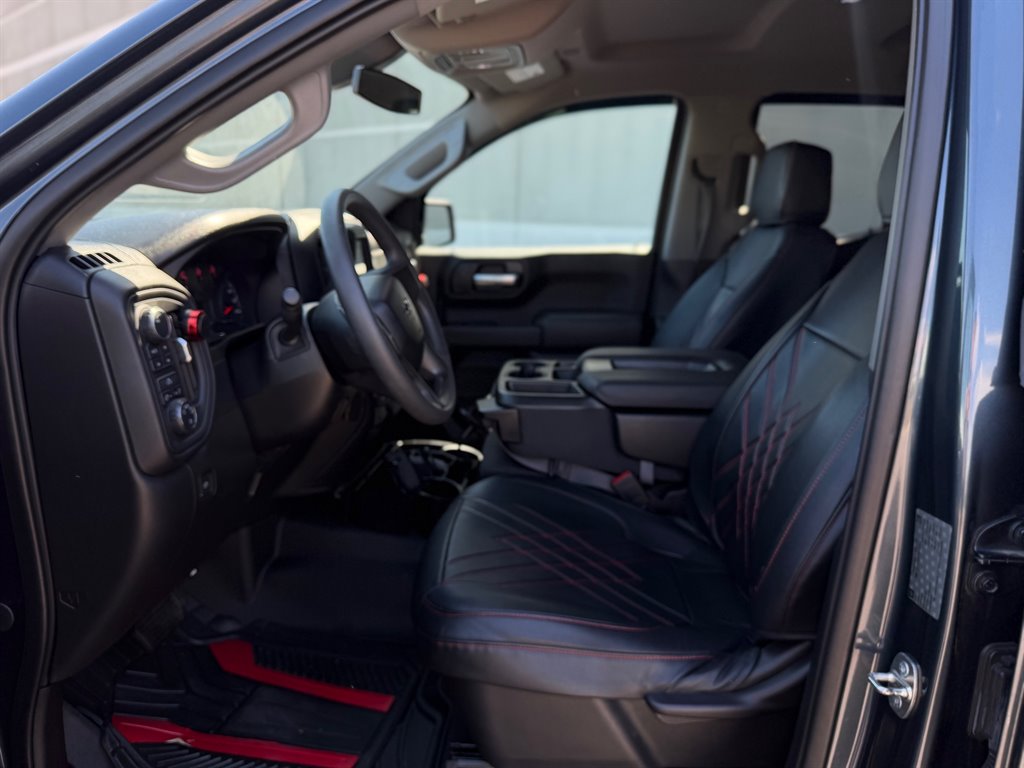 2019 Chevrolet Silverado - $29,900