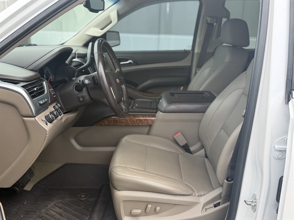 2017 Chevrolet Tahoe - $19,900