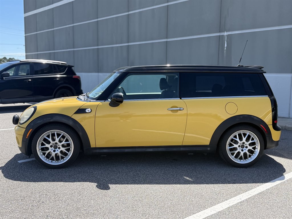 2009 MINI Clubman - $6,900