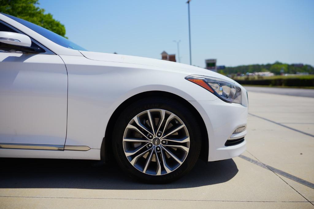 2016 Hyundai Genesis 3.8l V6 photo