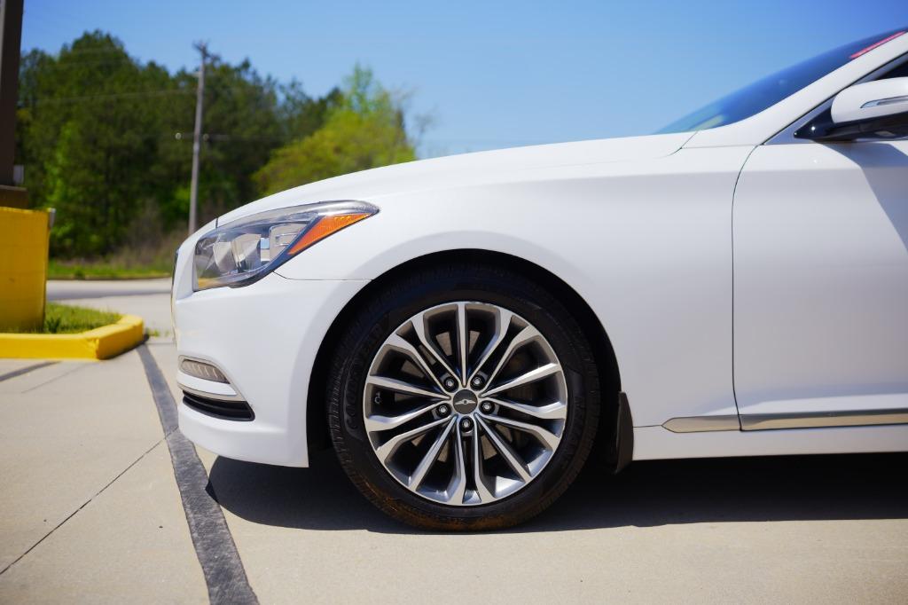 2016 Hyundai Genesis 3.8l V6 photo