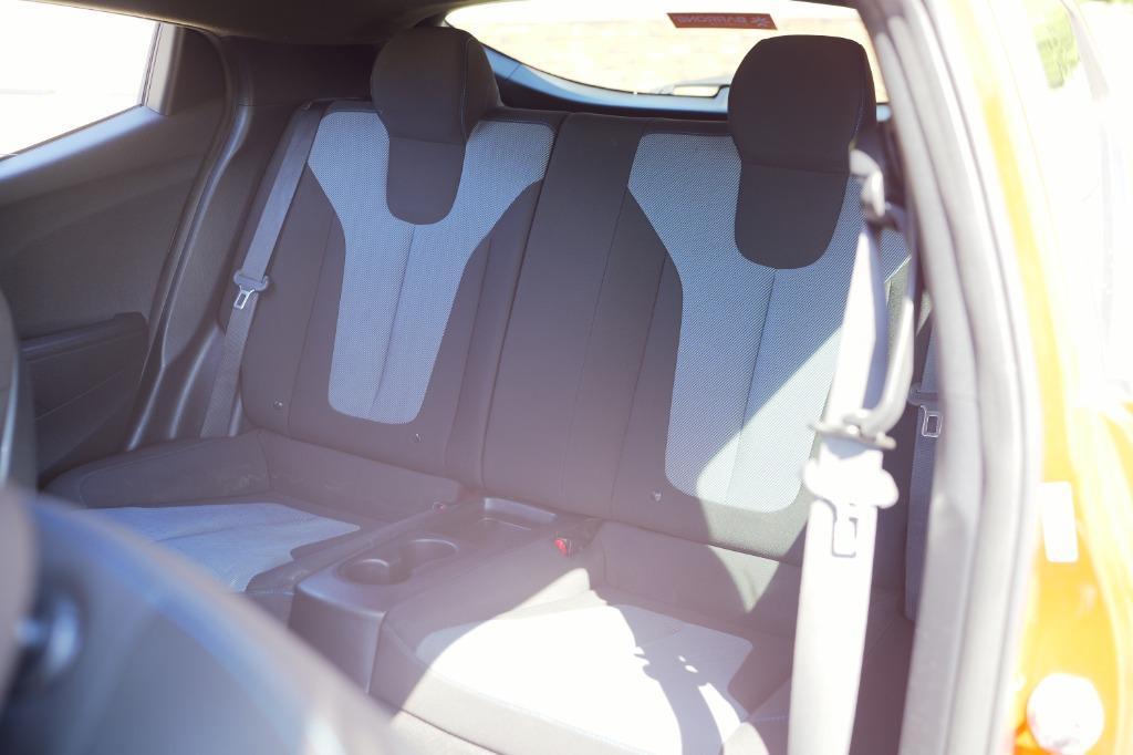 2019 Hyundai Veloster photo