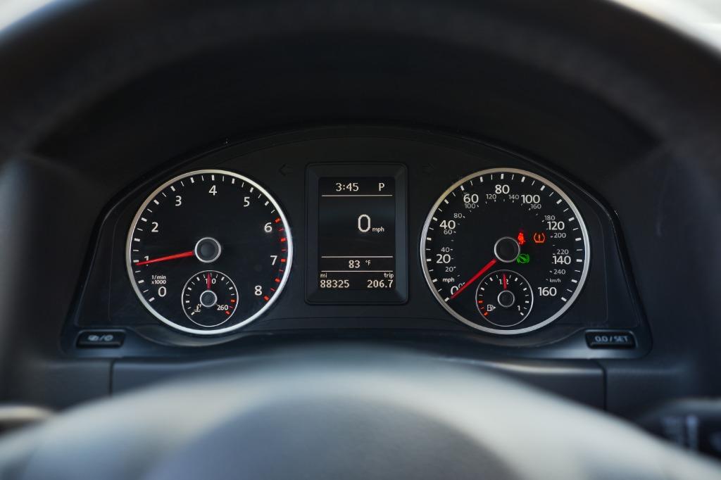 2017 Volkswagen Tiguan S photo