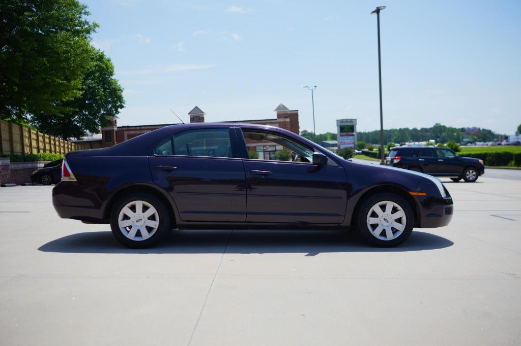 2007 Ford Fusion I-4 S photo