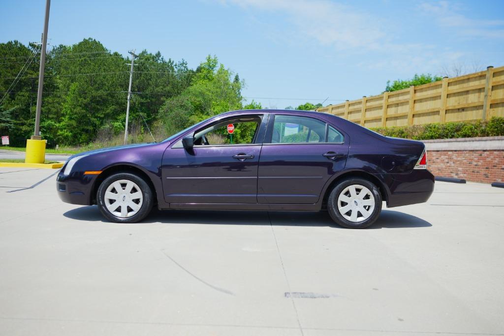 2007 Ford Fusion I-4 S photo