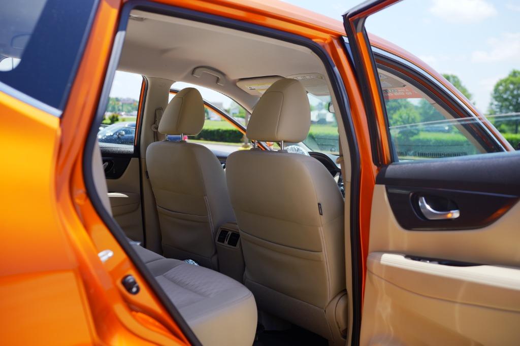 2017 Nissan Rogue S photo