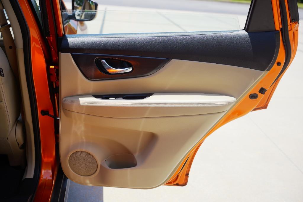 2017 Nissan Rogue S photo