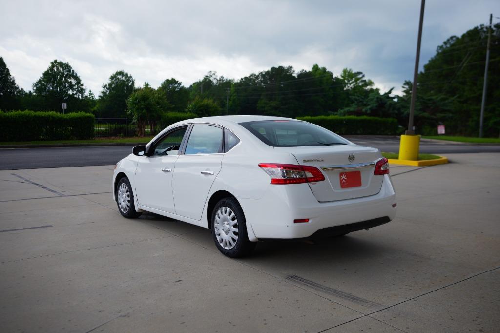 2015 Nissan Sentra S photo