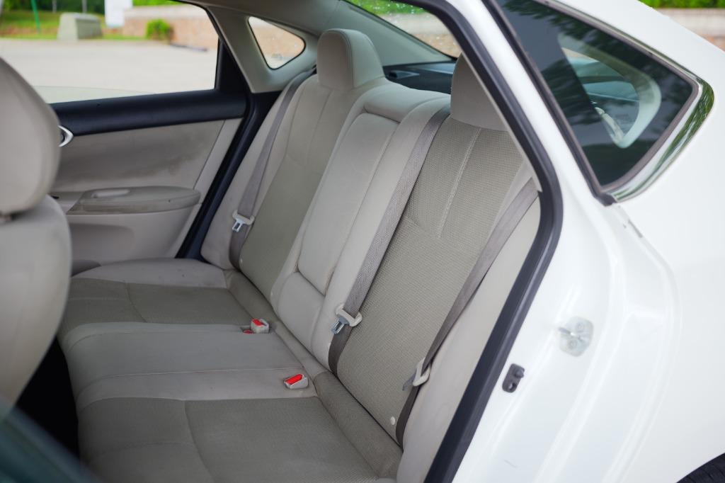 2015 Nissan Sentra S photo