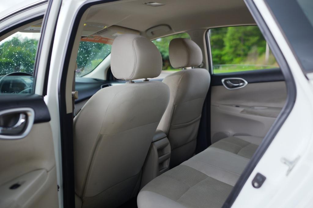 2015 Nissan Sentra S photo