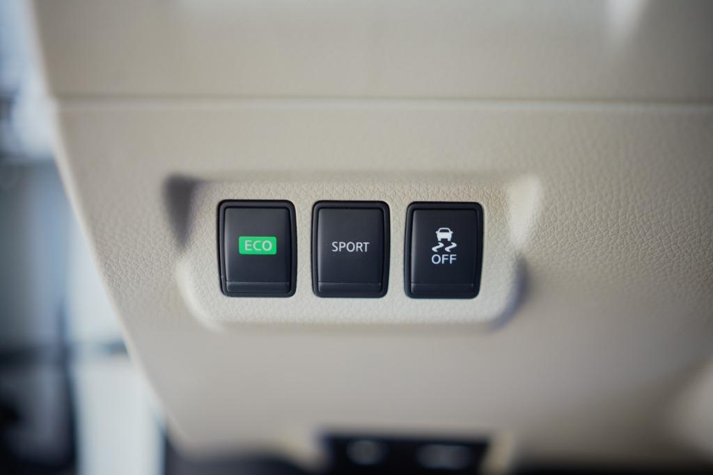 2015 Nissan Sentra S photo