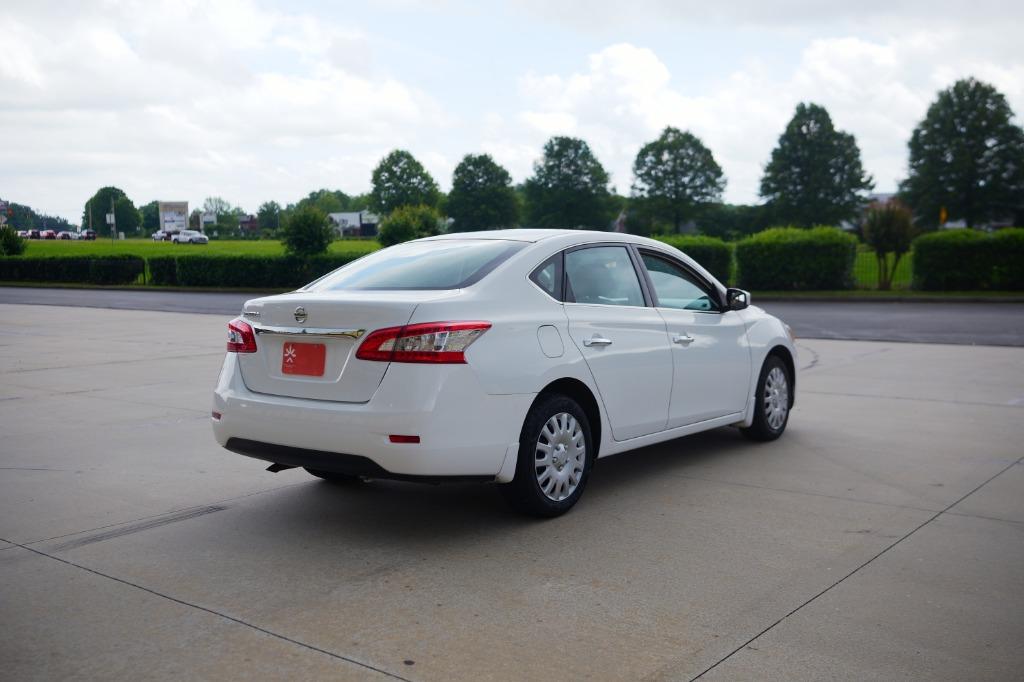 2015 Nissan Sentra S photo