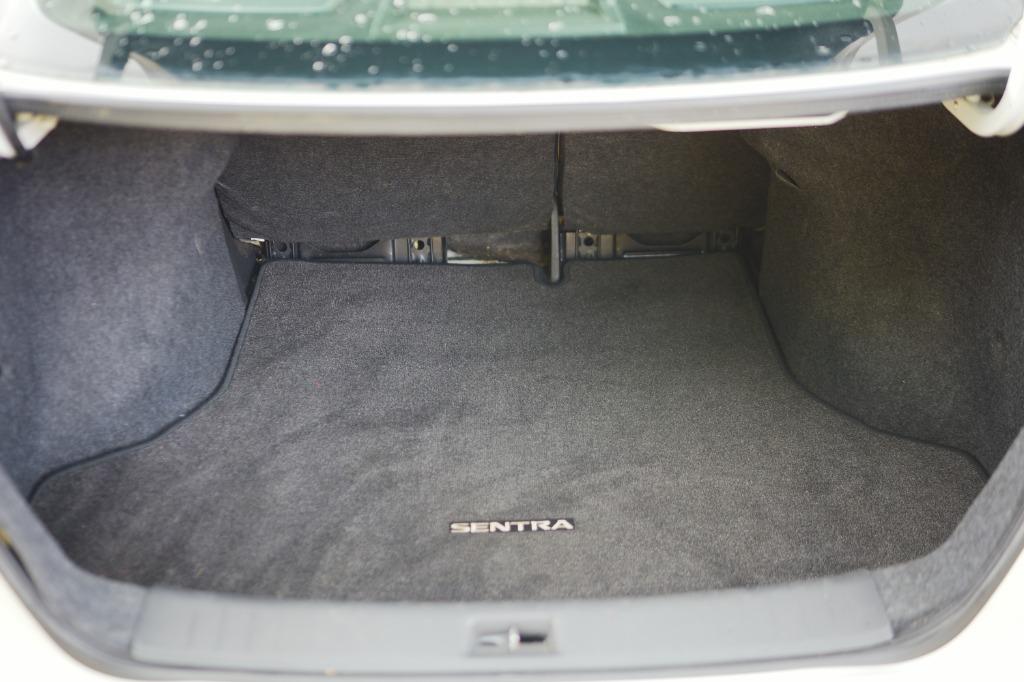 2015 Nissan Sentra S photo