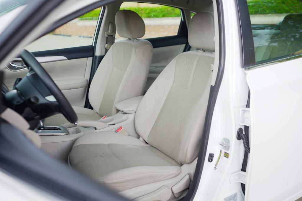 2015 Nissan Sentra S photo